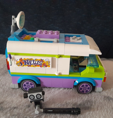 Lego friends newsroom van - friends:,