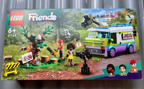 Lego friends newsroom van - friends,